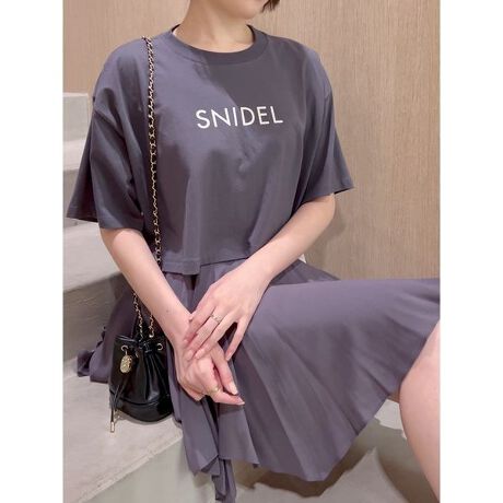 [^ԁFSWCT251224]<b>yNV[ȃNbvhSNIDELSTVcōGoXɁz<^b><b>yDesign^Stylingz<^b>tgɁuSNIDELvSvgX^CbVȃNbvhTVcڌB┖̌y₩TVcnŁAƂ̂gŃNV[ȕ͋CYPłB񌳂ɂASNIDELS̃^v[g炢|CgɁBXEFbgiCpcȂǃX|[eB[ȃACeɂAfj킹LC߃XJ[g킹ɂ􂷂֗ȃACełB<b>yFabricz<^b>u₩ȃzCgiS̓X~NjAZ߂̃O[iS̓zCgjAN₩ȃbhiS̓zCgjApE_[ȃsNiS̓ubNĵSFWJłBƖ̊֌WɂAۂFČꍇ܂B܂p\REX}[gtHȂǂ̊ɂA኱iƉ摜̃J[قȂꍇ܂B\߂Bi̐F́AiPi摜QƉB i摜̓Tv̂߁AFTCY̎dlɕύXꍇ܂̂ŁA\߂B