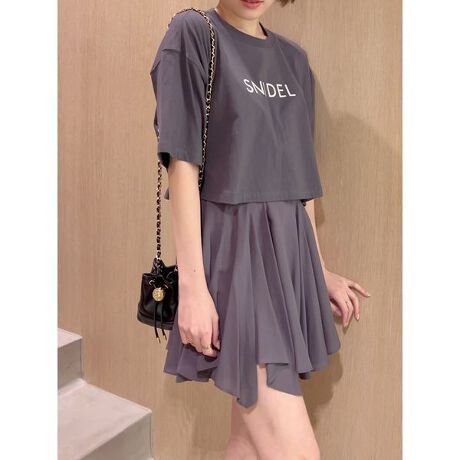 [^ԁFSWCT251224]<b>yNV[ȃNbvhSNIDELSTVcōGoXɁz<^b><b>yDesign^Stylingz<^b>tgɁuSNIDELvSvgX^CbVȃNbvhTVcڌB┖̌y₩TVcnŁAƂ̂gŃNV[ȕ͋CYPłB񌳂ɂASNIDELS̃^v[g炢|CgɁBXEFbgiCpcȂǃX|[eB[ȃACeɂAfj킹LC߃XJ[g킹ɂ􂷂֗ȃACełB<b>yFabricz<^b>u₩ȃzCgiS̓X~NjAZ߂̃O[iS̓zCgjAN₩ȃbhiS̓zCgjApE_[ȃsNiS̓ubNĵSFWJłBƖ̊֌WɂAۂFČꍇ܂B܂p\REX}[gtHȂǂ̊ɂA኱iƉ摜̃J[قȂꍇ܂B\߂Bi̐F́AiPi摜QƉB i摜̓Tv̂߁AFTCY̎dlɕύXꍇ܂̂ŁA\߂B