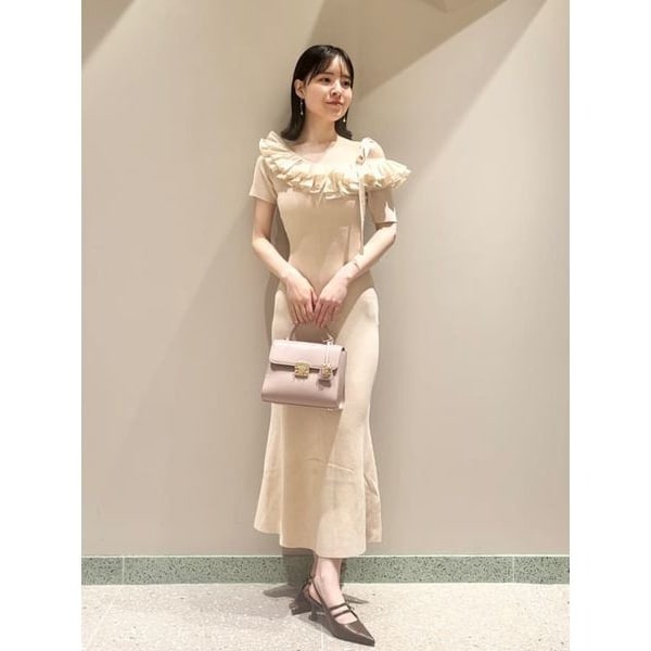 カットレースオフショルワンピース | スナイデル(SNIDEL