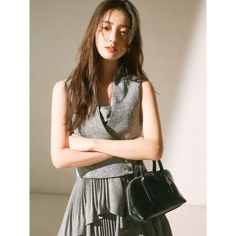 [^ԁFSWFV254039]<b>ytg̃S[h{^NXŃtF~jȈۂ̃fUCWz<^b><b>yDesign^Stylingz<^b>}jbVȕ͋C̒ɏ炵fUCătF~jɎdグfUCWłB\̂fނgpANVbNŃGKgȈۂɎdグ܂BVlbNfUCŃfReCƂĂāAs[XƂ̃C[hX^Cy݂fUCłBRpNgȃVGbgŃX^CAbvʂQBAVgɂꂽS[h^{^łCȂANZgvXA܂BAVgeBA[hL~s[XiSWFO254021jƐF킹Ă肵ĂAZbgł̂p߂łB<b>yFabricz<^b>N[Ȉۂ̃ItzCgAX[cnn̖ے̃O[AuȆlȃsN̂RFWJłB;Ȃn;Lk;Ȃ;Ȃň;<b>yߍi^Cvz<^b>iXg[gii`Ɩ̊֌WɂAۂFČꍇ܂B܂p\REX}[gtHȂǂ̊ɂA኱iƉ摜̃J[قȂꍇ܂B\߂Bi̐F́AiPi摜QƉB i摜̓Tv̂߁AFTCY̎dlɕύXꍇ܂̂ŁA\߂B