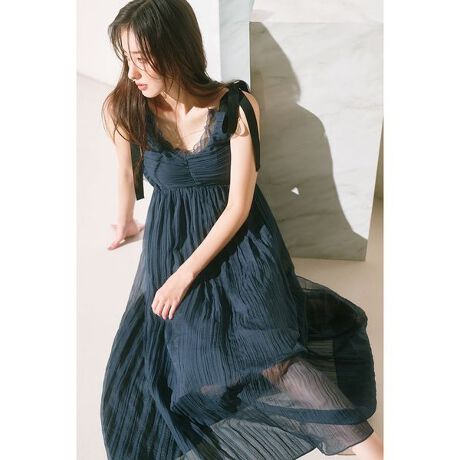 [^ԁFSWFO254014]<b>yy₩ɓZAltF~jȃVA[VtHbV[s[Xz<^b><b>yDesign^Stylingz<^b>VA[̂鐶nɓȃbV[v[c{Ay₩ŕ\LȃVA[VtHbV[s[XłBÂ}ӂVGbgƁAOŁAl̏i悭ȂPłB̃{̓n̂Rbg^t^gpAy₩ȃs[XnƂّ̈fރRgXgŐꂽ͋CɁB݂⑳Ȃǂɑ@ׂȐ؂sRt𗘂ė̊oACȂNXȎdオłBw͑_ɊJfUCŁASV[OŃtBbgoASnǂAobNVɎdグ܂BTCh̃t@Xi[ŒE܂B<b>yFabricz<^b>lł₷_炩Ȉۂ̃sNx[Wi{̓uEjAgĥZ߂̃uEi{̓ubNjAƊ̂lCr[i{̓ubNĵRFWJłB<b>yߍi^Cvz<^b>iXg[giEF[uii`Ɩ̊֌WɂAۂFČꍇ܂B܂p\REX}[gtHȂǂ̊ɂA኱iƉ摜̃J[قȂꍇ܂B\߂Bi̐F́AiPi摜QƉB i摜̓Tv̂߁AFTCY̎dlɕύXꍇ܂̂ŁA\߂B