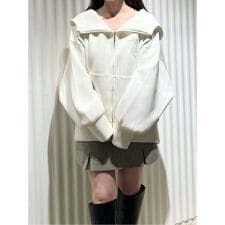 スナイデル(SNIDEL)のボリュームパーカー