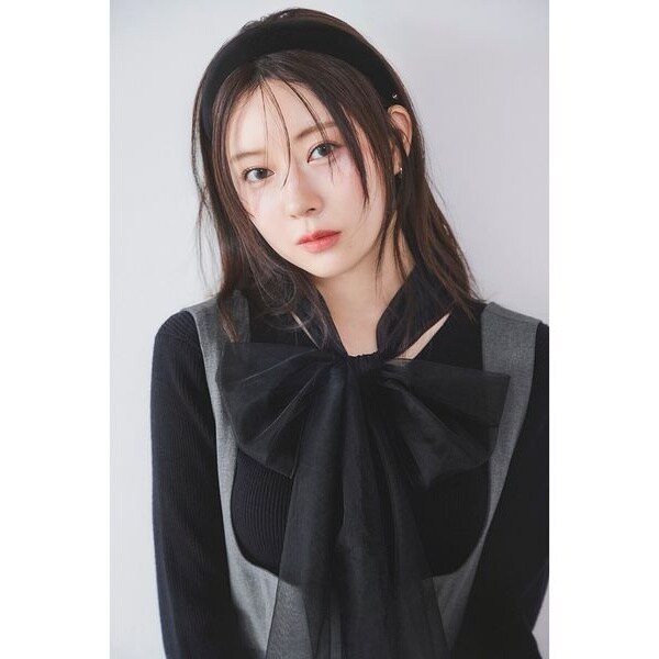即日発送❣️ SNIDEL ラッフル刺繍ニットプルオーバー　ブラック SNIDEL ラッフル刺繍ニットプルオーバー スナイデル ラッフル