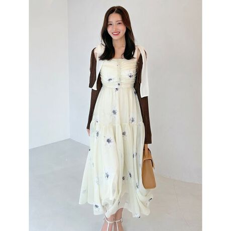 [^ԁFSWFO254330]<b>y<FLOWER COLLECTION> hꊴA؂₩t[VtHs[Xz<^b><font color=#ff5b5b>LBLUFSNIDEL TOKYO AOYAMAE~llXJ[<^font><b>yDesign^Stylingz<^b>2015N̉ԕvg𕜍V[YBy₩ȃVtHfނՂƎgpAтɂӂƗhVGbg͂łB߂̐؂ւƌ̃{fUCŁARƖڐオX^CAbvʂ{ɂ͖n̗kngpAّfރ~bNXiȃANZgɁBw̓V[OdlŁAtBbgȂKȒSnBgɒẼt@Xi[tB1łƒ邾ŁA؂₩Ƒl̉s[XłB<b>yFabricz<^b>J[͉؂₩ȃCG[A_炩ŗ̂sNx[WAԂƃRgXgۓIȃlCr[3FWJB;藠n;Lk;Ȃ;Ȃň;聦Ɩ̊֌WɂAۂFČꍇ܂B܂p\REX}[gtHȂǂ̊ɂA኱iƉ摜̃J[قȂꍇ܂B\߂Bi̐F́AiPi摜QƉB i摜̓Tv̂߁AFTCY̎dlɕύXꍇ܂̂ŁA\߂B