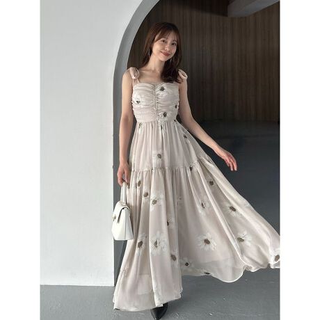 [^ԁFSWFO254330]<b>y<FLOWER COLLECTION> hꊴA؂₩t[VtHs[Xz<^b><font color=#ff5b5b>LBLUFSNIDEL TOKYO AOYAMAE~llXJ[<^font><b>yDesign^Stylingz<^b>2015N̉ԕvg𕜍V[YBy₩ȃVtHfނՂƎgpAтɂӂƗhVGbg͂łB߂̐؂ւƌ̃{fUCŁARƖڐオX^CAbvʂ{ɂ͖n̗kngpAّfރ~bNXiȃANZgɁBw̓V[OdlŁAtBbgȂKȒSnBgɒẼt@Xi[tB1łƒ邾ŁA؂₩Ƒl̉s[XłB<b>yFabricz<^b>J[͉؂₩ȃCG[A_炩ŗ̂sNx[WAԂƃRgXgۓIȃlCr[3FWJB;藠n;Lk;Ȃ;Ȃň;聦Ɩ̊֌WɂAۂFČꍇ܂B܂p\REX}[gtHȂǂ̊ɂA኱iƉ摜̃J[قȂꍇ܂B\߂Bi̐F́AiPi摜QƉB i摜̓Tv̂߁AFTCY̎dlɕύXꍇ܂̂ŁA\߂B