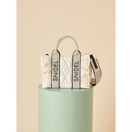 [^ԁFSWGB254639]<b>yX|[eBȈۂ̃LeBOSNIDELShJobO̓fC[[XɍœKz<^b><b>yDesign^Stylingz<^b>{̂ɂق̂X|[eBȃiCngpASNIDELԂ̃ShJobOڌBV[ÝAgĥ_CÃLeBOɒȂꂽptB[fUCɎdグ܂BӂƂLeBO̗̊AJWAȒɂ_炩tF~jvXByʂȂAƃ}`|Pbg1tĂAybg{g|[`A蒠ȂǂA[͔͂QłBubÑS𗘂u₩Ȉۂ̃AC{[ƁAzCg̃S𗘂VvŎg₷ubNAsNx[W̃ShJ𗘂S[h̍̂x[W3Fpӂ܂B߉\ȃV_[XgbvtłB<font color=red> CɂȂACe͂Cɓo^߂łB <^font>Cɓo^i̓j[́u&#9825;v{^Aꗗ\邱Ƃo܂BƖ̊֌WɂAۂFČꍇ܂B܂p\REX}[gtHȂǂ̊ɂA኱iƉ摜̃J[قȂꍇ܂B\߂Bi̐F́AiPi摜QƉB i摜̓Tv̂߁AFTCY̎dlɕύXꍇ܂̂ŁA\߂B