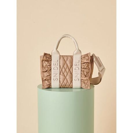 [^ԁFSWGB254639]<b>yX|[eBȈۂ̃LeBOSNIDELShJobO̓fC[[XɍœKz<^b><b>yDesign^Stylingz<^b>{̂ɂق̂X|[eBȃiCngpASNIDELԂ̃ShJobOڌBV[ÝAgĥ_CÃLeBOɒȂꂽptB[fUCɎdグ܂BӂƂLeBO̗̊AJWAȒɂ_炩tF~jvXByʂȂAƃ}`|Pbg1tĂAybg{g|[`A蒠ȂǂA[͔͂QłBubÑS𗘂u₩Ȉۂ̃AC{[ƁAzCg̃S𗘂VvŎg₷ubNAsNx[W̃ShJ𗘂S[h̍̂x[W3Fpӂ܂B߉\ȃV_[XgbvtłB<font color=red> CɂȂACe͂Cɓo^߂łB <^font>Cɓo^i̓j[́u&#9825;v{^Aꗗ\邱Ƃo܂BƖ̊֌WɂAۂFČꍇ܂B܂p\REX}[gtHȂǂ̊ɂA኱iƉ摜̃J[قȂꍇ܂B\߂Bi̐F́AiPi摜QƉB i摜̓Tv̂߁AFTCY̎dlɕύXꍇ܂̂ŁA\߂B