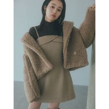 スナイデル(SNIDEL)のボアショートコート