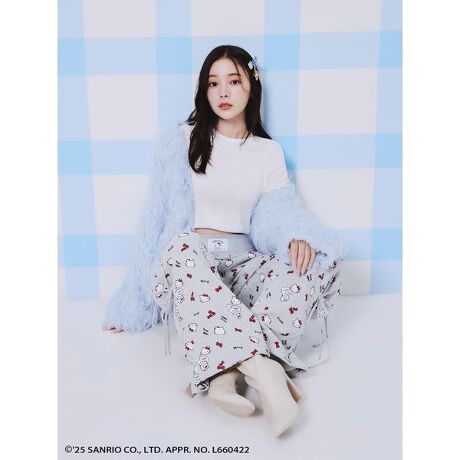 [^ԁFSWCP254281]<b>yn[LeBƑҖ]̃R{ITCh̃[XAvfBe[L[gȃXEFbgpcz<^b><b>yDesign^Stylingz<^b>EňꑱĂn[LeB20N}SNIDELƂ̑Җ]̃R{[VBn[LeB̃g[h}[Nł郊{e[}ɂ肵AłȂXyVȃXEFbgpcłBTChɃxA{̃[XAbvfBe[{AG炵؂₩ȎdオɁBEGXg͑̃SŃ[EGXgŃXg[gȎdオɁBCi[ZbgiSWCT254258j̃pc̃Se[vEGXĝX^CO߁BtgEGXgHello KittySNIDELSXyVȃl[^OvXB܂fUC̃XEFbgp[J[iSWCT254256jƂ̃ZbgAbvōG炵Xg[ĝ钅ȂɁBKɃ|PbgЂƂĂ܂B<b>yFabricz<^b>O[AubNAo[KfB̂RFWJłB̗ǂ悢̗pCXEFbgngpBubNƃo[KfB͖ñXEFbgŁAubN̓Be[ŴEHbV̂鍡G炵dオɁBo[KfB̓TChɃzCg̔zFCĂƎdグ܂BO[Hello KittySNIDELS|킹̃IWȋvgXEFbgngpĂ܂B;Ȃn;ȂLk;₠;Ȃň;<b>yߍi^Cvz<^b>iXg[giEF[uii`Ɩ̊֌WɂAۂFČꍇ܂B܂p\REX}[gtHȂǂ̊ɂA኱iƉ摜̃J[قȂꍇ܂B\߂Bi̐F́AiPi摜QƉB i摜̓Tv̂߁AFTCY̎dlɕύXꍇ܂̂ŁA\߂B