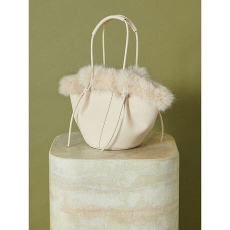 [^ԁFSWGB255621]<b>yU[ƃt@[̑gݍ킹؂₩ŃOWA[ȃt@[oQbgobOz<^b><b>yDesign^Stylingz<^b>̂㎿ȃtFCNU[gpAJɂӂӂȃGRt@[ACRjbNȃt@[oPbgobOڌB|ł钷߂ؚ̉U[nhtBɎOłĒ߂\ȃV_[XgbvtĂ̂ŁAX^COɍ킹Ă܂܂ȃAW\łBobO͊ے̃oPc^ŃRƂtH炵fUCłBRpNgȃTCYłAzX}[gtHAybg{gȂǂ܂BJɂ̓}Olbg{^tĂĒɂ݌vɁBɂ̓J[hނ|PbgtĂ܂BTChɂ̓G{XmSNIDELSYGKgɁBAC{[AubNAZ߂̃uÊRFWJłBAC{[̓AC{[̃GRt@[vXBubNɂ̓AC{[̃~bNXt@[tĔzFŎdグ܂BuE̓uẼGRt@[vXB`[t`[iSWGG255630jAWĂłBƖ̊֌WɂAۂFČꍇ܂B܂p\REX}[gtHȂǂ̊ɂA኱iƉ摜̃J[قȂꍇ܂B\߂Bi̐F́AiPi摜QƉB i摜̓Tv̂߁AFTCY̎dlɕύXꍇ܂̂ŁA\߂B