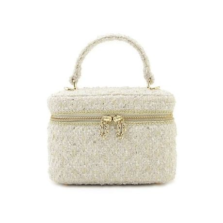 [^ԁFSWGB255619]<b>yLLƉ؂₩ȃIWicC[hnōoACRjbNȃojeBobOz<^b><b>yDesign^Stylingz<^b>SFIWił肵LLƉ؂₩ȃcC[hngpNVJȃoGojeBobOڌB؂₩ȈߑXpR[̎Ȃǂ𑽐gݍ킹ė̊ocC[hn炵fUCłBJ̓_uWbvdlŃu[he[v{ďiɎdグ܂BWbv̈̓S[h`F[Ń|CgɁBX^COɃANZT[oŎ鍂̂obOłBwʂɂ̓X}zI[v|PbgtĐ₷A@\IBɂJ[hނ|PbgtĂ܂BÔłS[h`F[V_[XgbvtłQWAYłp܂BAC{A_[NO[AlCr[̂RFWJłBVlbNcC[hWXJiSWFO255054jTChv[ccC[h~jXJ[giSWFS255055jƓngpĂAZbgł̂p߂łBƖ̊֌WɂAۂFČꍇ܂B܂p\REX}[gtHȂǂ̊ɂA኱iƉ摜̃J[قȂꍇ܂B\߂Bi̐F́AiPi摜QƉB i摜̓Tv̂߁AFTCY̎dlɕύXꍇ܂̂ŁA\߂B