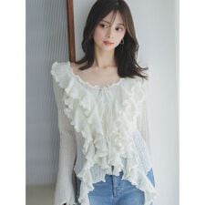 スナイデル(SNIDEL)のラッフルデザインニットプルオーバー