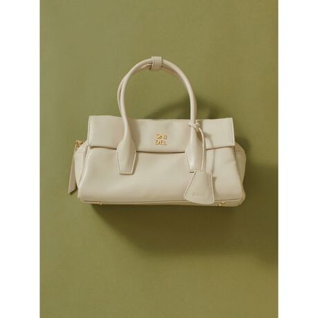 [^ԁFSWGB255615]<b>y|Pbgd؂肪[IV_[Xgbvt̃NVJȃtbv{Xg~jobOz<^b><b>yDesign^Stylingz<^b>yʂŏ_炩ȃtFCNU[ł肵GKgȃtbv{Xg~jobO͂܂Bet̃}`AzX}[gtHE|[`E^u[E܂肽ݎP܂ł[ł܂BJ̓WbvdlŒɂ݌vŁAfC[gɕ֗B̗eɂ̓tbv|PbgɉăI[v|PbgtĂāAוɂł܂B_unh́AŃz[hXibvߕtň芴܂BtgɂSNIDELSYčvXBVvȃfUCŁAI[V[Y􂷂ACełBAC{[AubNACG[AL̂SFWJłBƖ̊֌WɂAۂFČꍇ܂B܂p\REX}[gtHȂǂ̊ɂA኱iƉ摜̃J[قȂꍇ܂B\߂Bi̐F́AiPi摜QƉB i摜̓Tv̂߁AFTCY̎dlɕύXꍇ܂̂ŁA\߂B