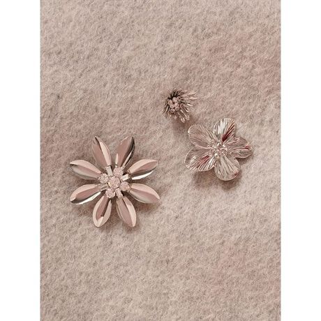 [^ԁFSWGG255671]<b>y~̃X^COɉ؂€Yt[u[`R_Zbgz<^b><b>yDesign^Stylingz<^b>NVJŃtF~jȃt[u[`R_Zbg͂܂BSɃLLƂrW[̂郁^̉Ԃт炪؂₩ȑ傫߂̃t[ƁAԂт̋ؖ͗l{NVJȃt[A߂ŗ̊oĒɃXg[~jt[AƎނ̃fUC̈قȂt[`[t̃u[`RZbgɂȂĂ܂BZbgŎgpAPigɂ֗B}t[R[g̃|CggɍœKłB݊fUCȂ̂ŁAӂӂ{[~[ȃt@[eBybgiSWGG255640jƂQBVo[ƃS[ĥQFWJłBƖ̊֌WɂAۂFČꍇ܂B܂p\REX}[gtHȂǂ̊ɂA኱iƉ摜̃J[قȂꍇ܂B\߂Bi̐F́AiPi摜QƉB i摜̓Tv̂߁AFTCY̎dlɕύXꍇ܂̂ŁA\߂B