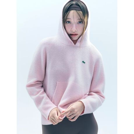 [^ԁFSWNT255003]<b>yuLACOSTEvSNIDELʒISn悭DF̃jbgt[fB[z<^b><b>yDesign^Stylingz<^b>1933NɑntX̃v~At@bVX|[cuh uLACOSTEiRXejv ̓`IȃX^C͂̂܂܂ɁAuSNIDELiXiCfjṽtH[}ő@ׂȃfUC郉CibvBłɓȂRNVɂāAӂƋNъo_炩ȑfފƗDFʊ̂AG炵~R[fɂ҂ȃjbgt[fB[oB悭ƂgŁA{fBCɂ₩ɃJo[B悢TCYő݊̂jbgt[fB[ŏʂґłB~jXJ[gJWAȃXEFbgpcȂǁAL{gXɍ킹₷AdȂ肪ȓ~̃X^COɔvX܂B uLACOSTEv ے鋹̃jSoBtgɂ̓JK[|Pbg{AJWA[hɎdグ܂B<b>yFabricz<^b>ėp̍O[A_炩ȈۂŖ邢~gAD~NJ[̃sN̂RFWJłB;Ȃn;ȂLk;₠;Ȃň;<b>yߍi^Cvz<^b>iXg[gii`Ɩ̊֌WɂAۂFČꍇ܂B܂p\REX}[gtHȂǂ̊ɂA኱iƉ摜̃J[قȂꍇ܂B\߂Bi̐F́AiPi摜QƉB i摜̓Tv̂߁AFTCY̎dlɕύXꍇ܂̂ŁA\߂B