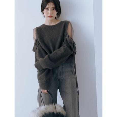 [^ԁFSWNT255016]<b>yTe{ŃobNVɎdグԐlC̏_炩V[X[jbgvI[o[z<^b><b>yDesign^Stylingz<^b>N[⃁mE[Ȃǂ̏㎿fނgpAёoĂӂƁAG_炩ɎdグԐlC̃V[X[V_[jbgvI[o[͂܂B_ɃJbgAnF̃`[`ĔAؚȂQ{̃jbg{zuĉ؂₩ɎdグĂ܂Bs[XiSWNO255020jpӂ܂B<b>yFabricz<^b>܂₩ȐF̃sNx[WAlȈۂ̃_[NuEA܂₩ȐF̃Cgu[̂RFWJłB;Ȃn;ȂLk;;Ȃň;<b>yߍi^Cvz<^b>iXg[giEF[uii`Ɩ̊֌WɂAۂFČꍇ܂B܂p\REX}[gtHȂǂ̊ɂA኱iƉ摜̃J[قȂꍇ܂B\߂Bi̐F́AiPi摜QƉB i摜̓Tv̂߁AFTCY̎dlɕύXꍇ܂̂ŁA\߂B