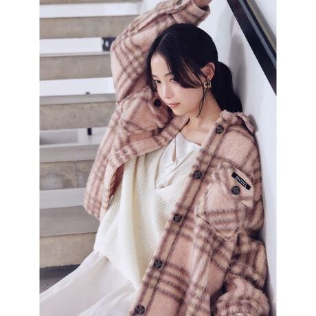 [^ԁFSWFJ255052]<b>yVc[J[uveBXЁvSNIDELƂ̏R{CPOWPbgz<^b><b>yDesign^Stylingz<^b>AJ̃[NEFAуAEghAVĉ̂Âx1948NnƂ̃Vc[J[EveBX B̃t@Ng[uhłuPrentissvƁuSNIDELv̏̃R{[V܂BVc^CPOWPbǵuPrentissv炵YCNȃI[o[TCYVGbgx[XɁAg̃p^[ɏ炵_炩Ȋۂ݂vXBA[JCűCɁuSNIDELv炵VѐS`FbNp^[ŃghCNɎdグ܂BӂƂё̂VM[̃XgCp[jbgfނ̔ƁA悢doX悭B[NEFAƃtF~jA閣͂PłB҂ݑgD̑fނȂ̂ŏd錩ڂły₩ɉHDĂ܂BۉɂDĂāAȂẲHD̂ƂĊBɂ̓tbvt̃|Pbgzu܂BEɃTCh|PbgtĂ܂B<b>yFabricz<^b>AC{[x[XɃuEu[Ȃǂ̃`FbNŏ_炩ɎdグAC{[AR[sNx[XɃx[WuẼCł܂Ƃ߂sN̂QFWJłB<b>yTvTCYɂāz<^b>L̒ʂ蒲AfBepKiOTCYƂȂ܂BIVR:FTCY;Ȃn;ȂLk;Ȃ;Ȃň;<b>yߍi^Cvz<^b>iEF[uii`Ɩ̊֌WɂAۂFČꍇ܂B܂p\REX}[gtHȂǂ̊ɂA኱iƉ摜̃J[قȂꍇ܂B\߂Bi̐F́AiPi摜QƉB i摜̓Tv̂߁AFTCY̎dlɕύXꍇ܂̂ŁA\߂B