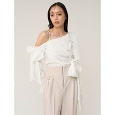 リボンデザインブラウス