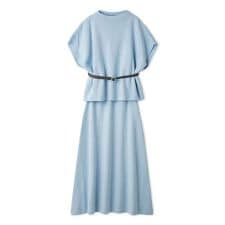 ベルト付きケープ風ニットアップ