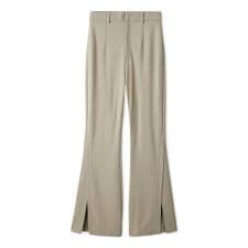 スリットカットパンツ