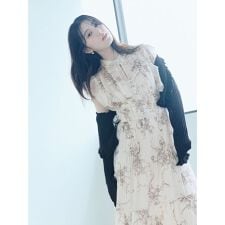 販路限定サイズあり】レーストリムプリントプリーツワンピース 