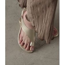 トングサンダル