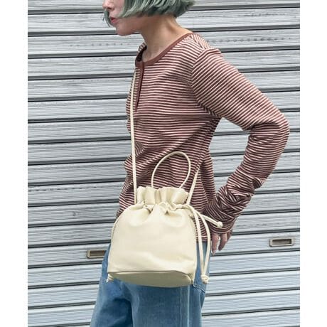 [^:ft0240008158]Fashion Letter t@bV^[ 悭JWAAłtFCNU[őlۂBg₷Ԃ̃TCYƂƍiRƂVGbgВobOBV_[obOornhobO2wayŎg֗́BV_[obO̕ŘіڂςΒς̂ŁA΂߂łł߂Ȃ璷z350mlybg{g͓A▭ȃTCWOŕKvȂ̂̓ob`TCYB_炩tFCNU[͌yfފŔɂ̂B̃R[f炿Ƃp[eB[₨Ă΂܂ŁBǂȃV[ɂ킹₷A\obOłByfށzvyYzyfgzubNE`R[O[Eoj 155cm / JE[W 158cmyTCYf[^z(c)F: 26cm()F: 28cm(}`)F: 11cm()F: 23cm(V_[)F: 105-130cm(d)F: 230gyJ[WJzubN/J/`R[O[/oj/[WylzEt@Xi[|Pbg~1EI[v|Pbg~1EnhobOpxgO\yiӎzTCY̓[J[̐ɂȂ܂A덷ꍇ܂Bf摜͊̉eɂJ[قȂČꍇ܂BũJ[摜QlBi摜͂ɂȂ郂j^[Ȃǂ̊ɂĎ኱̌덷܂B