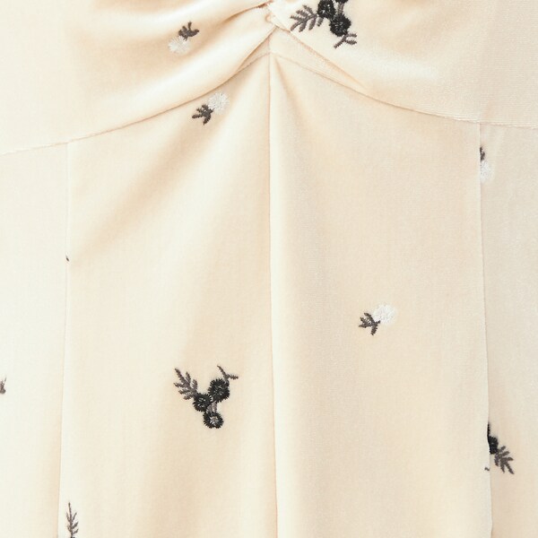 【新品】CELFORD ベロア総刺繍ワンピース CELFORD】ベロア総刺繍ワンピース | 結婚式・パーティーの