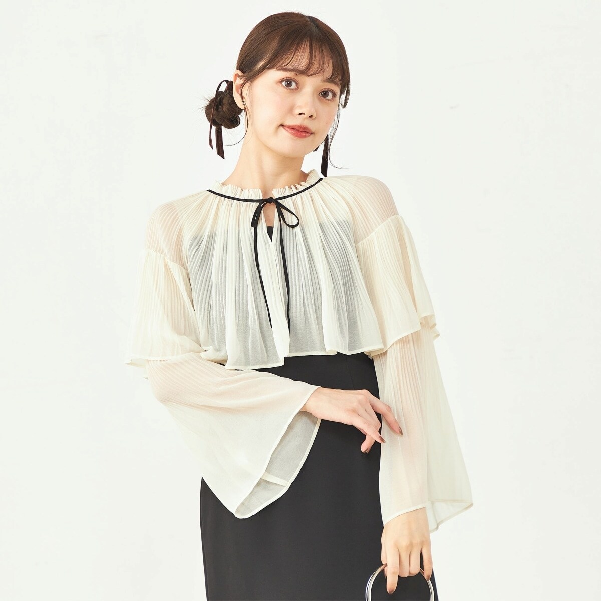 ★新品タグ付き★CELFORD ★ブラウスケープ付きドレス CELFORD（セルフォード）の「ブラウスケープ付きドレス（ワンピース