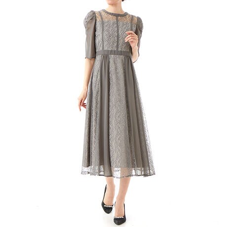 [�^��:RD-SE004-25]�V�t�H���؂�ւ����[�X�h���X�@�ׂȃ��[�X�ƃV�t�H���̐؂�ւ��f�U�C���������I�ȃh���X�B���[�X�ƃV�t�H���̐؂�ւ��ŋ������ꂽ�c���C�����A�S�̂���������Ƃ�����ۂɖ����Ă���܂��B��������Ɠ�̘r���J�o�[���鑳��ł��A�K�x�ȓ������Ōy�₩�ȕ��͋C�ɁB