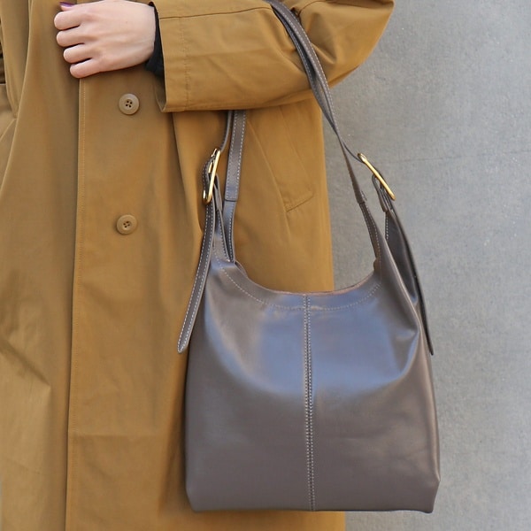 WEB限定】【BEAURE/ヴュレ】カウレザー トライアングル トートバッグ