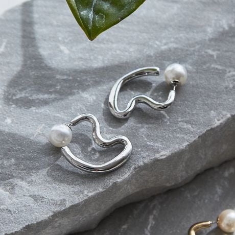 [^ԁF60500226002]sPOINTtJ[uCۓIŃX^CbVȃsAXłBLb`p[ɂȂĂāA≡؂₩܂BO2WAYdlBp[ԐʑɒpĂp[TCY10mmjbPt[bLɂċAM[NɂR[eBOł͂܂ASĂ̋AM[hƂۏ؂̂ł͂܂B\߂BT[WJAM[NɂfނŁAϐFȂAKтɂAɂƂAÊɂgpĂfނłBy@zî͂gp㌤܂ĂȂzŐ@ACzRɐGɂP[Xŕۊǂ邱Ƃ߂܂Bgp̒ӂ̐íAp̃ANZT[łB舵܂ƁAĝɊQyڂj邱Ƃ܂BގɂĕϐF̋ꂪ܂B̎ɂAԂȂǂ邱Ƃ܂B畆Ɉُꍇ́Aɂgp߂AɂkB邱Ƃɂjꍇ܂̂łӉBgp͏_炩zŊ⚺Ȃǂ̉@ۊǂĉB⌃X|[cȂǂ́AϐF̋ꂪ܂̂ŊO܂悤肢܂Bydignif^fBOjtzAM[̕ɂSĊy߂collexIWiANZT[BzƂC[WAgh̍ACeWJBLN̕ɌAXʂ肽Ƃ肢߂Ėt܂B