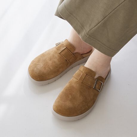 [^ԁF60500624001]̃R[fɂ҂ȁAVvŃX^CbVȃNbOT_BfC[gɂoɂ􂷂閜\ACełBǂȃX^Cɂ}b`āAfC[炨o܂ŕL􂵂܂BKȗSnABBYV[Ỹ}CNt@Co[C\[́AfŗĂ肪₳AԗĂɂI߂ň芴̂\[ň芴AǂȂɕĂK܂BꃉNNC\[͎OĐ􂦂fUCAłɕۂĂ܂B؂ɂɂ҂ByACO SHOES/ARV[Yz1975N|gKŃX^[gBACO SHOES̃tbgEFÁǍ`֊sɃtBbg邱ƂňႢ𐶂ݏoAZpvVƌIꂽfނgpAKȗSñV[YĂ܂B݂ł́AЍHŃC\[AEg\[̐Y܂ ƎōsAEłȂƂɐ܂B