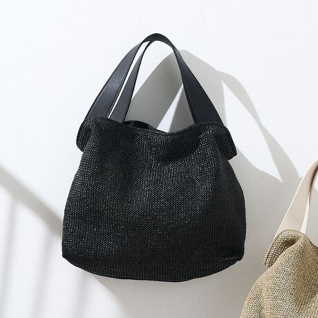 [^ԁF60500222002]sPOINTti`ȕ̎GނɃU[̎킹AĂ炵y₩ȃobOB_炩ČyfނŁAו̗ʂɍ킹Č`ςAڈȏ̎[͂܂BV_[xgtŁA莝|OKBfC[炨o܂ŕL􂵂܂BEJ̓}OlbgdlE|Pbg2EO\ȃV_[xgt