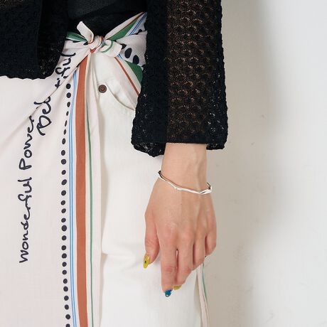 [^ԁF60500226012]sPOINTtG߂ɂ҂ȁAi悭PEF[ufUC̃oOB炬̂@ׂȃJ[uCA𑽕ɔ˂ď_炩PȀł肰Ȃ݊܂BؚVGbgȂAЂƂ邾ňۓIȎ茳ɁBVvȃR[fBl[g̃ANZgɁA܂̃oOuXbgƂ̏d˂Âɂ҂łBjbPt[bLɂċAM[NɂR[eBOł͂܂ASĂ̋AM[hƂۏ؂̂ł͂܂B\߂By@zî͂gp㌤܂ĂȂzŐ@ACzRɐGɂP[Xŕۊǂ邱Ƃ߂܂Bgp̒ӂ̐íAp̃ANZT[łB舵܂ƁAĝɊQyڂj邱Ƃ܂BގɂĕϐF̋ꂪ܂B̎ɂAԂȂǂ邱Ƃ܂B畆Ɉُꍇ́Aɂgp߂AɂkB邱Ƃɂjꍇ܂̂łӉBgp͏_炩zŊ⚺Ȃǂ̉@ۊǂĉB⌃X|[cȂǂ́AϐF̋ꂪ܂̂ŊO܂悤肢܂Bydignif^fBOjtzAM[̕ɂSĊy߂collexIWiANZT[BzƂC[WAgh̍ACeWJBLN̕ɌAXʂ肽Ƃ肢߂Ėt܂B