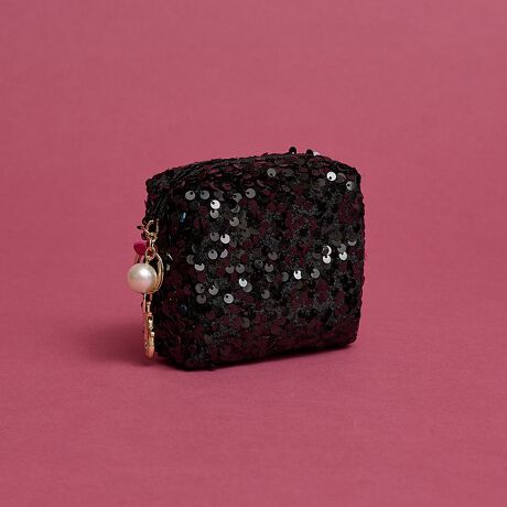 [^ԁF60510630000]sPOINTtXpR[̋PۓIȃXNGA^|[`Bقǂ悢TCYŁARXANZT[Ȃǂ̏[ɂ҂łBobO̒ł݊܂B̃XpR[obOƍ킹Ďg΁Aꊴ̂؂₩ȈۂɁBpɂ͂AMtgɂ߂̃ACełBEɃI[v|Pbg~1Et@Xi[J