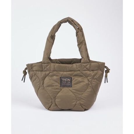 [^ԁF1054201010]fUC"g[gobOВobOA2WAYŊy߂_EobO"2WAYŊy߂AX[TCYi`g[gTCYAX}z⏬܂TCYj̃_Eg[gobOłBxiCnɁA800FP̏㎿_Egpw`}LgŎdグyď_炩ȎČ܂BobOiƋВobOɕωAX^Cɍ킹2WAYŊy߂܂BɏɃIXXAȂ̃ANZgɂgobOłBE2WAYdlig[gobO^XgOobOj̏iłBE_炩̂鍂xngpĂ܂BE800FP̏㎿ȃ_EgpĂ܂BEobO̕Ri邱ƂŃXgOobOɂȂ܂BjpłBfނ̃oiiV_[ _EobOMiԁF1054201011fނ̃oiiV_[ _EobOLiԁF1054201012fނ̃NX{fB _EobOSiԁF1054201013MILITARY LINEɂMILITARY LINE̖͂̒ʂ~^[`[tɂCi[_E葵CłBTAIOÑ_EiɂTAIOŃA̍800FP̃_EiHсj̗pĂ܂B ʂŎgp_EiʁF600FPOjyāA gC܂ނƂł܂B*ꕔ800FPł͂ȂACe܂B\߂BATTENTION_E͓VRȒfނł邽߁AHɔZF̉H邱ƂA\ʂɓČꍇ܂B͕sǕił͂܂Bԕiɂ܂Ă͂Ή˂܂̂ŁA炩߂Bi@Fڗӏ܂痼ŏŒƖڗȂȂ܂BjTvBei摜̏i̓TvłBۂ̏iƂ̓TCYFAfށAfUC̎dl኱ύXɂȂꍇ܂BƖ̊֌WɂAۂ̐iƂ͐FČꍇ܂B܂p\REX}[gtHȂǂ̊ɂA኱iƉ摜̃J[قȂꍇ܂BTCY\L͂܂ŖڈƂȂ܂B