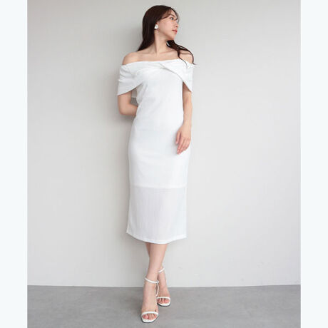 k̔N[vfނgpXgb`hXBoXggbvɐnd˂ĒSŃcCXgfUĆA̘rJo[Ă̂ňꖇł₷dオɂȂ܂BnŜɐLkՂ肠̂łƂĂSnǂAlbNŜɃSĂ̂ŗlXȓɏ_ɑΉ܂BItV_[ƂĈ肷tBbgɂ܂AO\ؚ̉ȃV_[XgbvĂ̂ŕtĒp邱Ƃ\łBɗDꂽfނ͐^ĂłKBG̃yVVGbg͏iŐꂽbNX܂B[^:CDKA0427]