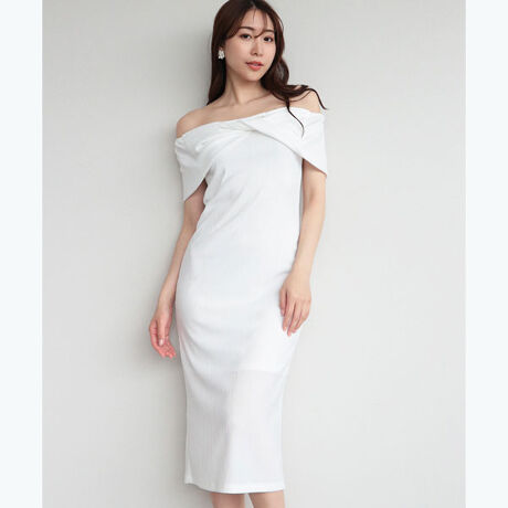 k̔N[vfނgpXgb`hXBoXggbvɐnd˂ĒSŃcCXgfUĆA̘rJo[Ă̂ňꖇł₷dオɂȂ܂BnŜɐLkՂ肠̂łƂĂSnǂAlbNŜɃSĂ̂ŗlXȓɏ_ɑΉ܂BItV_[ƂĈ肷tBbgɂ܂AO\ؚ̉ȃV_[XgbvĂ̂ŕtĒp邱Ƃ\łBɗDꂽfނ͐^ĂłKBG̃yVVGbg͏iŐꂽbNX܂B[^:CDKA0427]