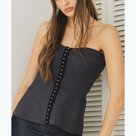 邾ōŏ{X^CB{fBCĂACi[ƂĂC[hACeƂĂԈႢȂ̃jbgrX`FBugDƁA͑j҂݂őgݍ킹ĎdグAĕ\ɏofUC˔tgzbNANZgɂȂiBzbNOɒEł邭炢Lkɕx񂾑fނłBJăXbĝ悤ɒp̂钅Ȃ\B[ɂ͈~߃e[vtĂA藎鎖Ȃꂢɒpł̂|CgBTVcVc̏ォ烌C[ĥ߁BghłI[o[TCYWPbgVcȂǂɍ킹AwV[ȃCi[ƂĂ̒pfGłB炵AC{[ACfBŜ悤ȃlCr[AC[hɂd󂷂ubN̂RFWJB[^:CFKA0464]