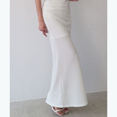 Lk̂鐶nɗ̉H{ANV[ɓZZ~tAVGbg̃OXJ[gBEGXg̓SA_炩ȔGŊyȒSn܂BИeɃ^bN{A|CgɂAoXȃfUC͓IŃh}eBbNȘȂ܂oByCFVA0456 AVg[MU[gbvXzƃZbgAbvƂĒpΈw炵Ă̒Ȃ\łB[^:CFVA0457]