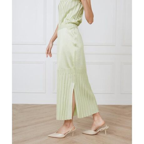 [^ԁF7152175906]̂郊TCN|GXegpjbgXJ[gBC^Äӏ[J[OLIVOЂ̃IWifނgpĂ܂BwXgCv̕ҒnłƂICVGbgŁAeɂ̓Xbg{A炵̂fBeB[łBfނ̃vI[o[Ƃ̃R[fBl[g߁BmÂɂNtg}VbvƃvChAC^A̍HcashartŒJɕҗĂ܂BEEGXgSdlEy`R[gt(y`R[ĝݓ{)E􂢉DTCY\L2iM^9jfނ̃jbgi:7152170905scasheart^JVA[gt1952NɃtBcFxOŒajbguhBnCNIeBȓVRfނgpAЍHŊ悩fUCA܂łsMade in ItalyiBgArt of cashmerehe[}ɂ㎿ȃJV~ŐDꂽv_NǵAɂ̔GƒSnBTvBeȉi̓Tvł̎BeƂȂĂ܂Bۂ̏iƂ́ATCYFAfށAfUC̎dl኱ύXɂȂꍇ܂B