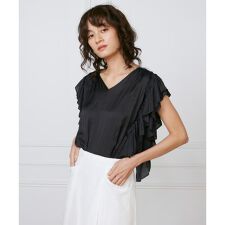 フラッタースリーブブラウス　《la veille by SUPERIOR CLOSET》