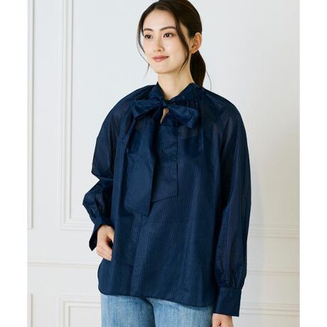 [^ԁF7153182012]fUC肰Ȃ炵oĂ{E^CuEXB݌ɃMU[񂹂AӂƂGA[ȃVGbgłBȃ|GXěy₩ȃVA[̂fނAiŐꂽۂ^Ă܂B됞߂ɃfUCĂ邽߁Aɍ킹ėhlƂĂAl̖͂ĂĂ܂BfޑgDō̂Vh[{[_[łBE􂢉TvBei摜̏i̓TvłBۂ̏iƂ̓TCYFAfށAfUC̎dl኱ύXɂȂꍇ܂BJ[ɂẮA\Ȍۂ̏iɋ߂J[ŎBeȂĂ܂AƖ̊֌Wɂۂ̐iƂ͐FČꍇ܂B܂p\REX}[gtHȂǂ̊ɂA኱iƉ摜̃J[قȂꍇ܂BƉ摜̃J[قɂĂ͕ԕiRƂȂ܂̂ŁA\߂BTCY\L͂܂ŖڈƂȂ܂B