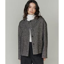 ヘリンボーン柄ノーカラーショートコート