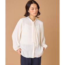 ボウタイブラウス