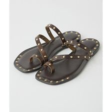 スタッズトングサンダル《CORSO ROMA,9》