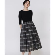 マーリエ ル カセット(Maglie le cassetto)のシアーチェックドッキングニットワンピース