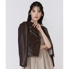 《M Maglie le cassetto》スパニッシュラムレザーブルゾン《美人百花9月号掲載