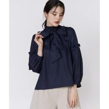 袖ビジューボウタイブラウス